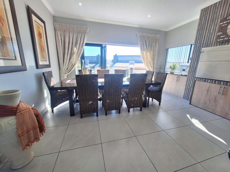 3 Bedroom Property for Sale in Hartenbos Heuwels Western Cape